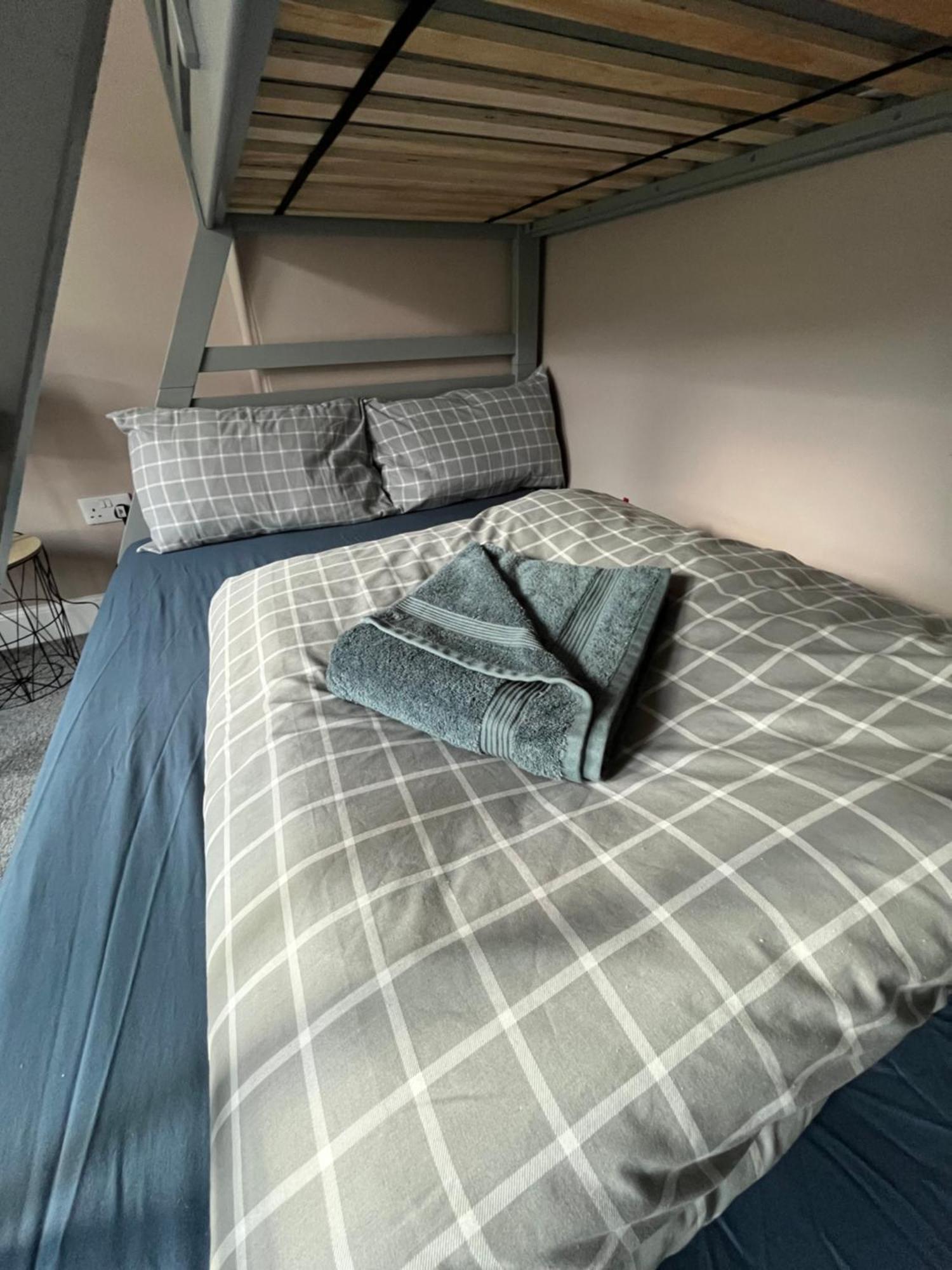 Great Glen Hostel 스핀브리지 외부 사진