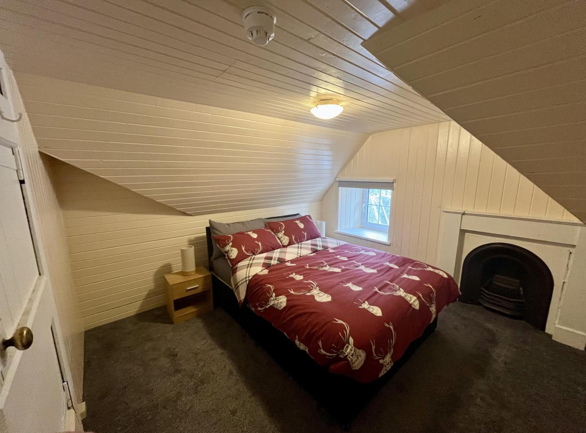 Great Glen Hostel 스핀브리지 외부 사진