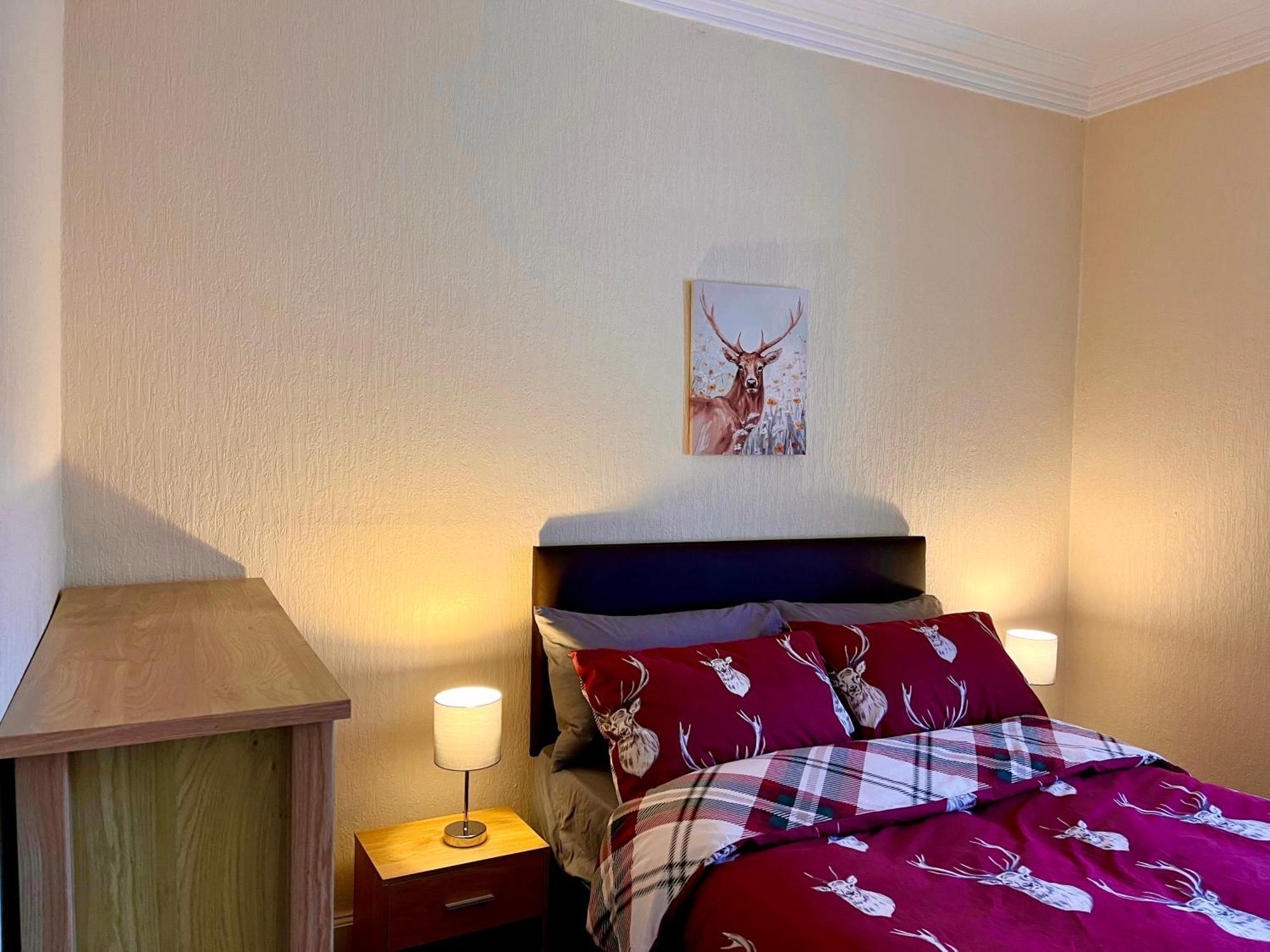 Great Glen Hostel 스핀브리지 외부 사진